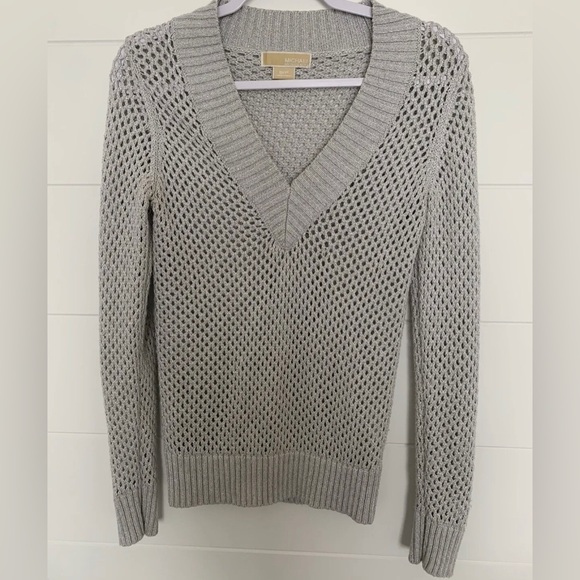 Michael Kors Metallic silver open knit sweater v neck - Picture 1 of 9